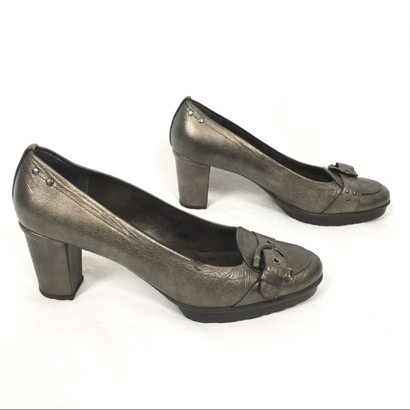 ⭐️SALE⭐️ Stuart Weitzman Metallic Leather Block Heel Pump - Picture 2 of 8